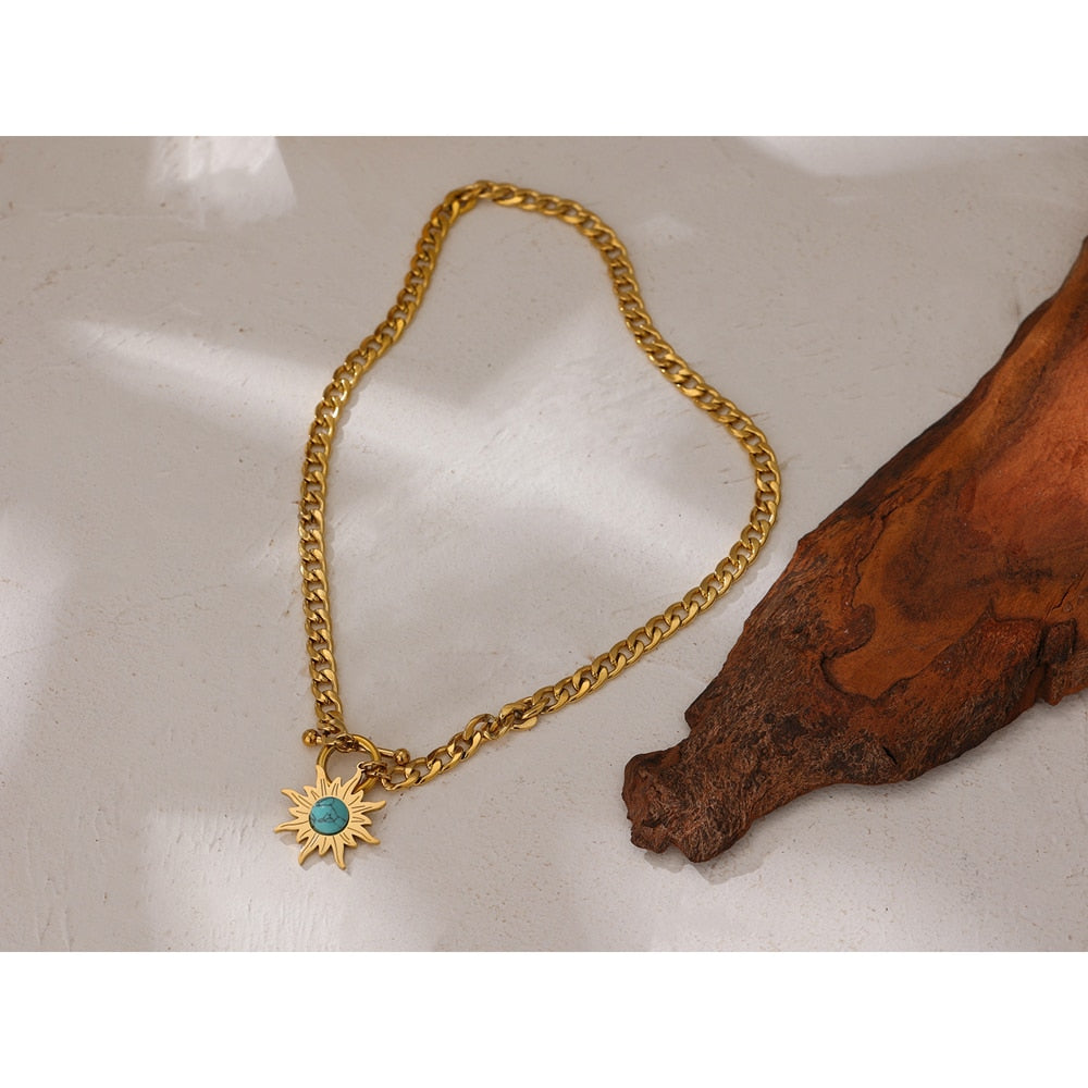 Colar Banhado em Ouro 18k Pendente Sol Ancestral