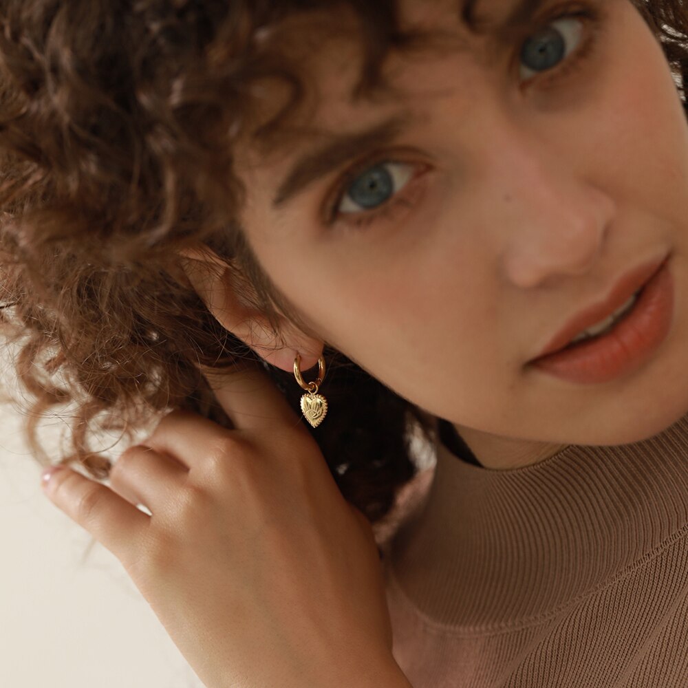 Brinco Banhado em Ouro 18k Pendente Olho Grego