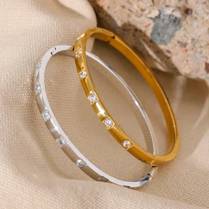 Bracelete Banhado em Ouro 18k Cravejado Zircônia Minimalista