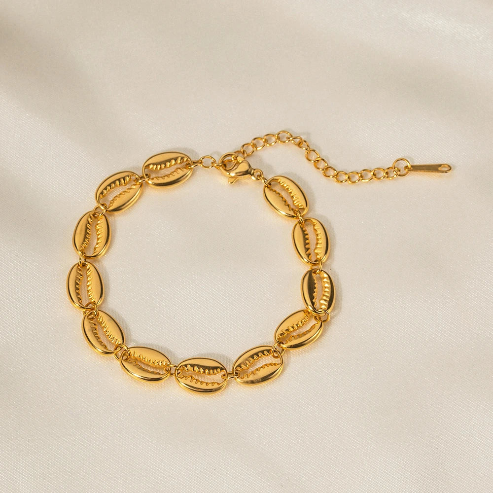 Pulseira Banhada em Ouro 18k Búzios