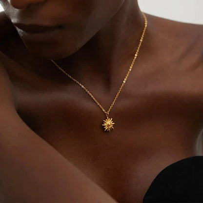 Colar Banhado em Ouro 18k Pendente Sol Ancestral