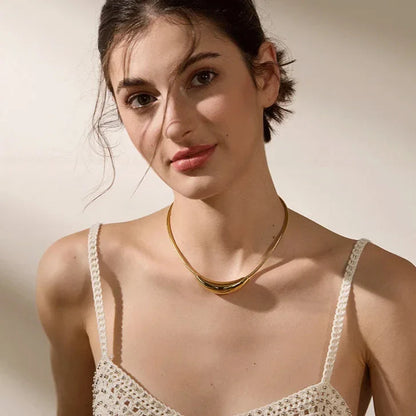 Colar Banhado em Ouro 18k Choker Light Detalhe