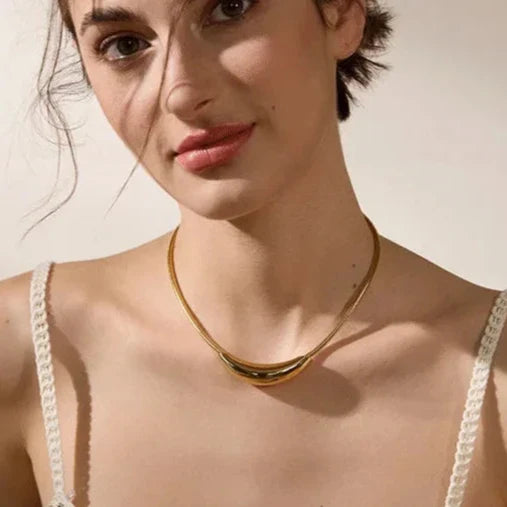 Colar Banhado em Ouro 18k Choker Light Detalhe