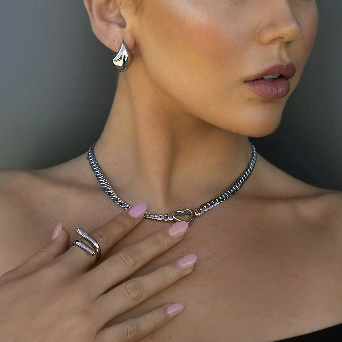 Colar Banhado Banhado Em Ouro 18k Coração Vazado